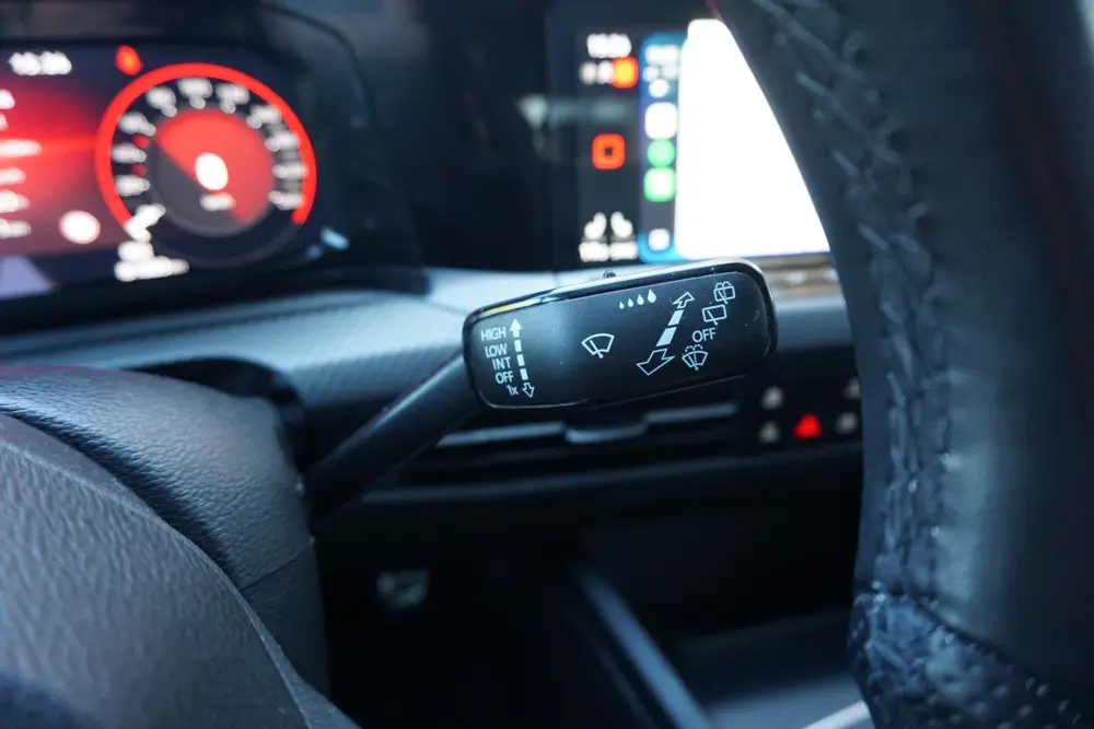 Volkswagen Golf 1.5 eTSI DSG R-Line Camera | ECC | Stoelverw uit 2022, foto 14