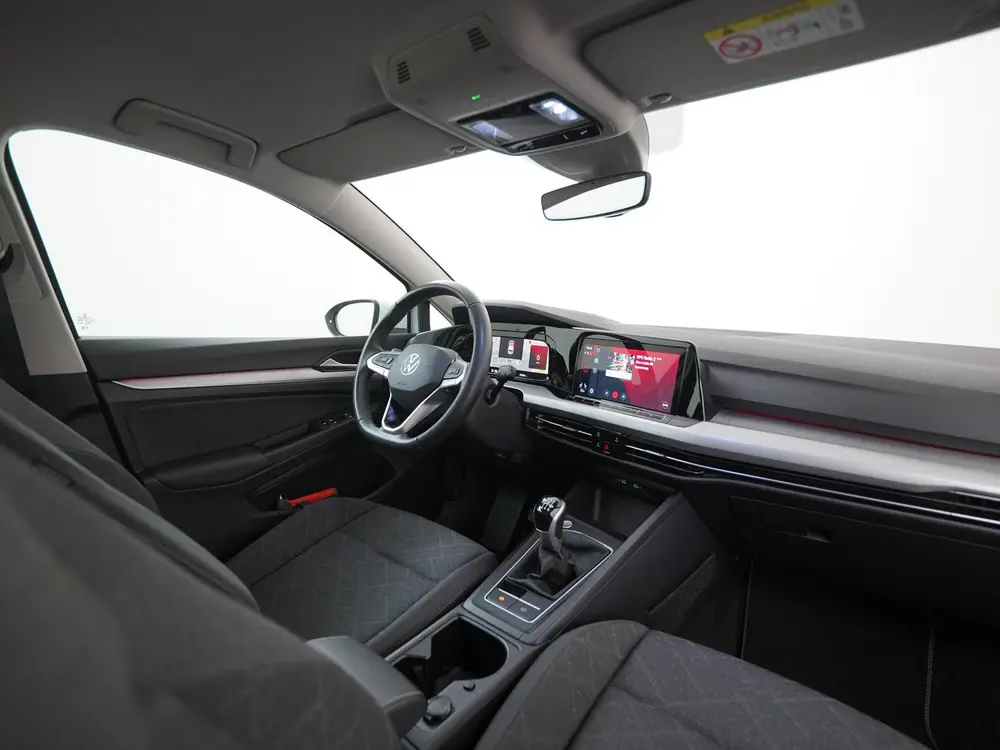 Volkswagen Golf Variant 1.0 TSI Life | Camera | Stuurverwarm uit 2023, foto 2