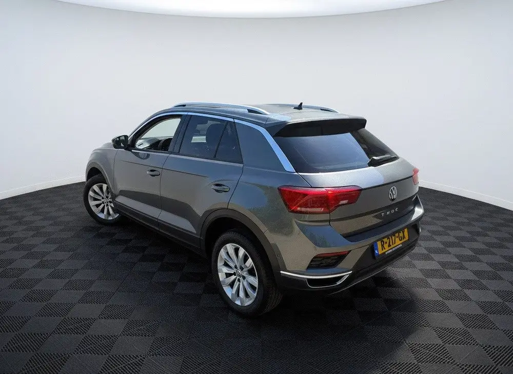 Volkswagen T-Roc 1.0 TSI Style Business uit 2019, foto 4