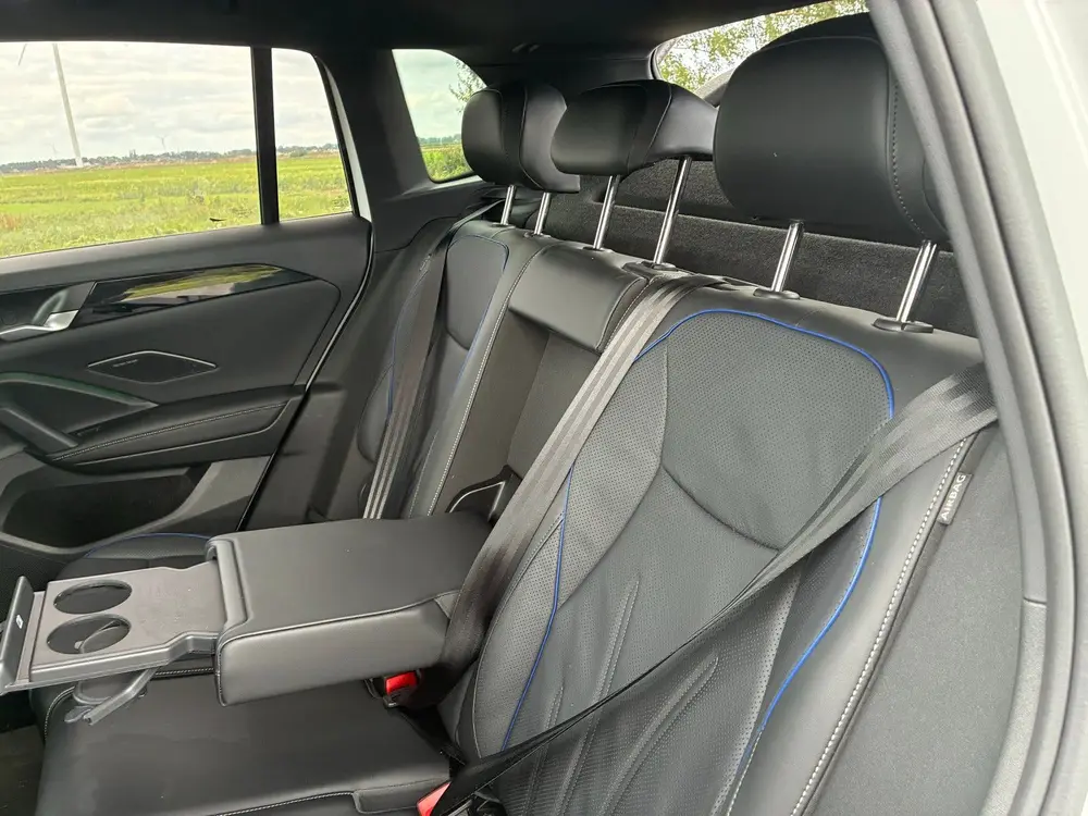 Volkswagen Tiguan 1.5 Ehybrid 272 pk 18500 km bj 2025 Wit uit 2025, foto 17