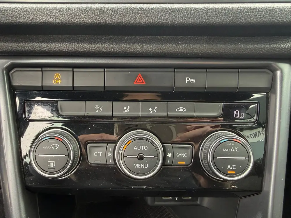 Volkswagen T-Roc 1.5 TSI Style automaat uit 2021, foto 13