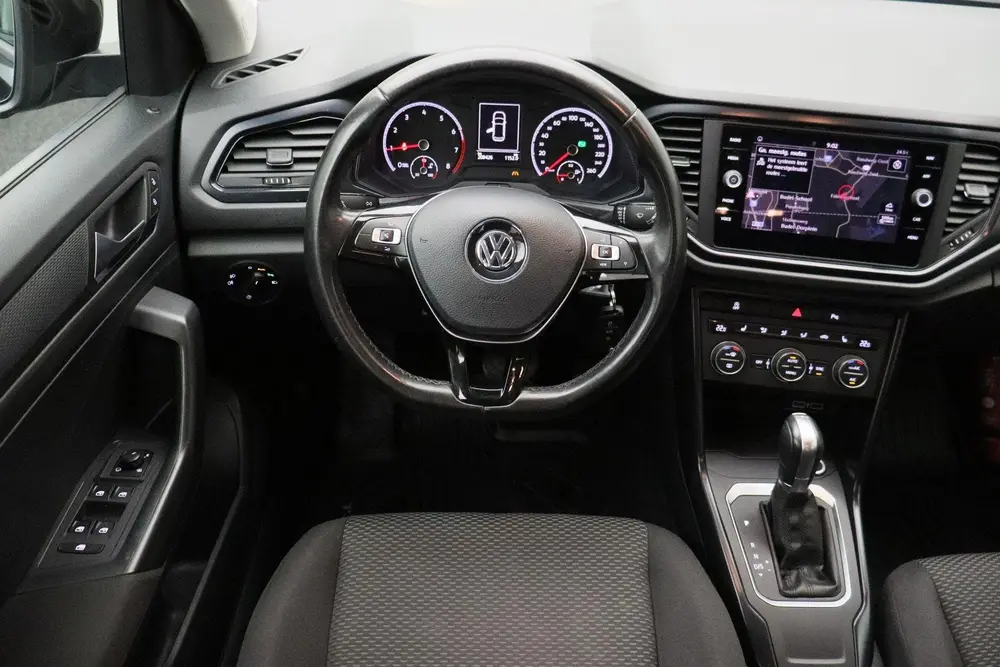 Volkswagen T-Roc 1.5 TSI 2019 | Airco | Trekhaak | Navigatie uit 2019, foto 2