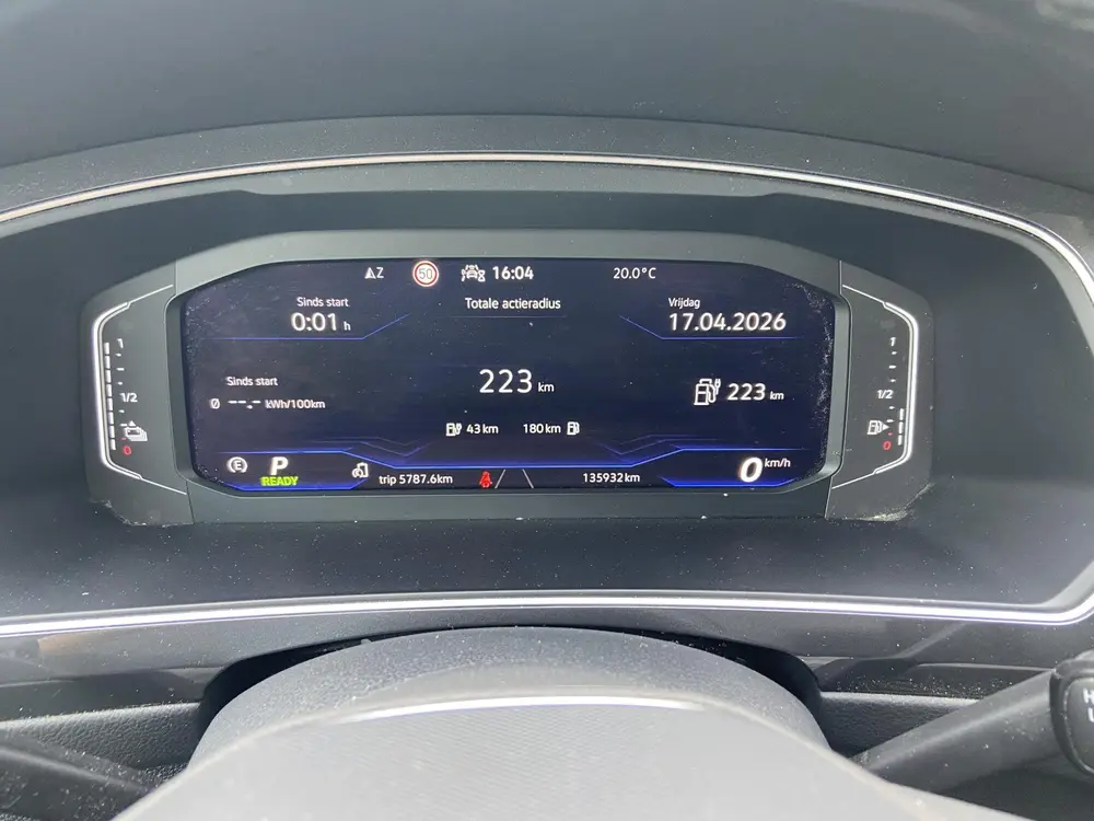 Volkswagen Tiguan 1.4 TSI Plug-in Hybrid Business+ ADAP CRUI uit 2022, foto 10