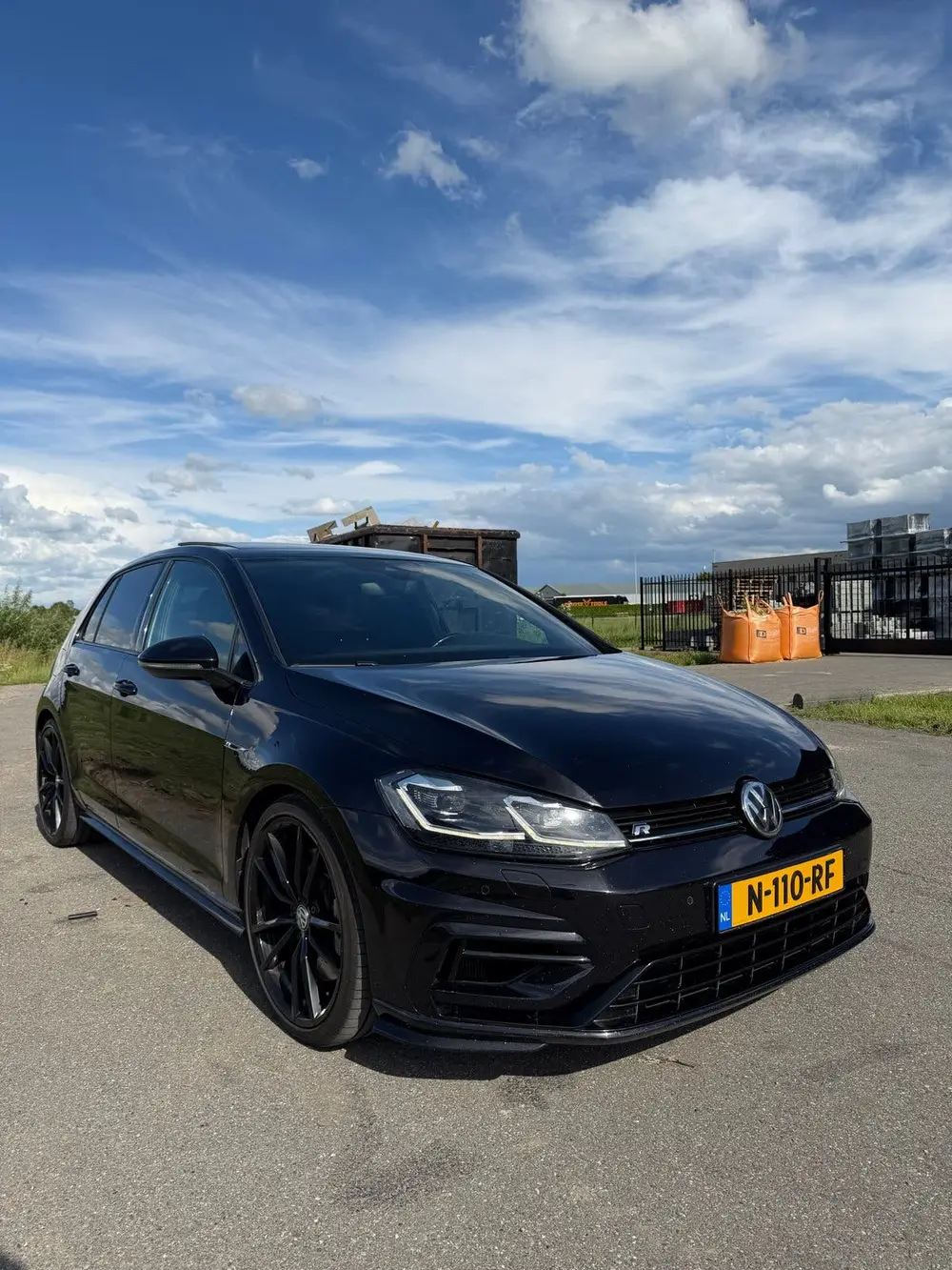 Volkswagen Golf VII Golf 2.0 TSI 300pk 4Motion 5D 2019 Zwart uit 2019, foto 14