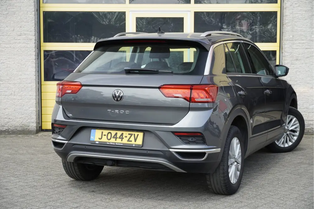 Volkswagen T-Roc 1.5 TSI 150PK! Automaat Style Business BJ20 uit 2020, foto 6