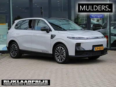 Leapmotor B10 Design Hybrid EV 18.8 kWh Direct leverbaar uit 2026