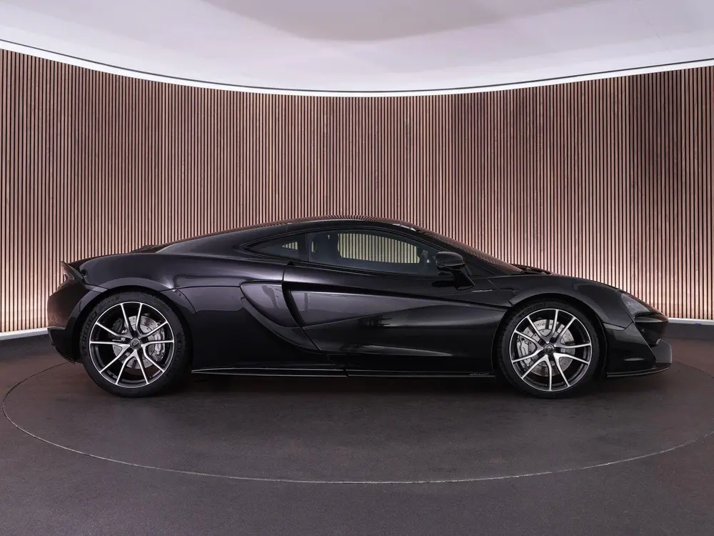 McLaren 570GT 3.8 570pk |luchtvering|Bowers&Wilkins|neus lif uit 2019, foto 12