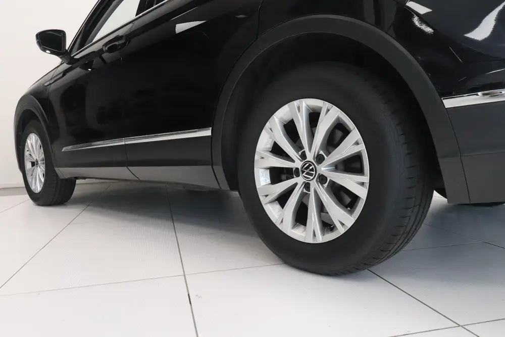 Volkswagen Tiguan 1.5 TSI Life Business | Adaptieve cruise | uit 2021, foto 17