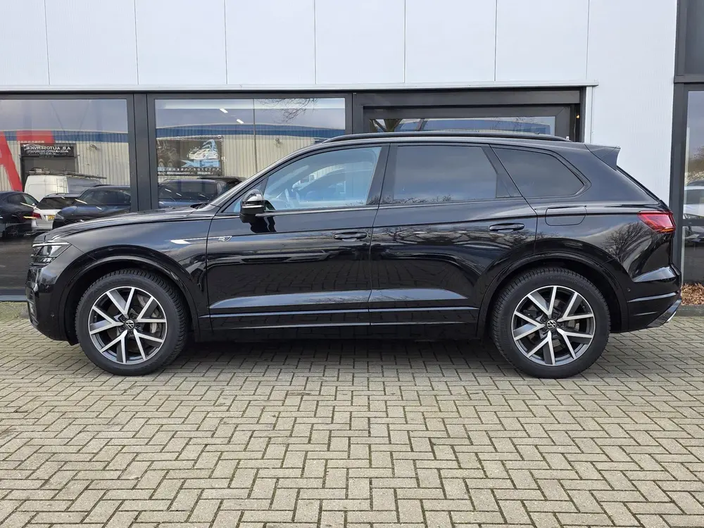 Volkswagen Touareg 3.0 TSi 4MOTION R + PANO DAK + LED + TREK uit 2020, foto 5