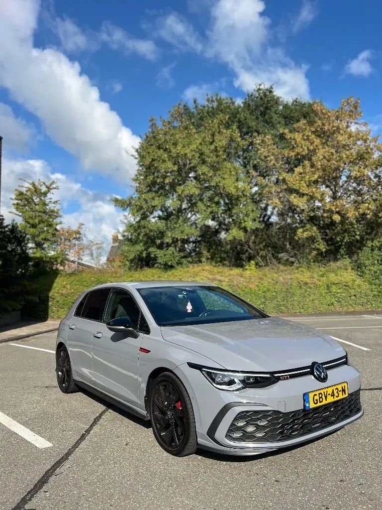 Volkswagen Golf 2.0 TSI 245pk 7-DSG 2023 Grijs uit 2023, foto 6