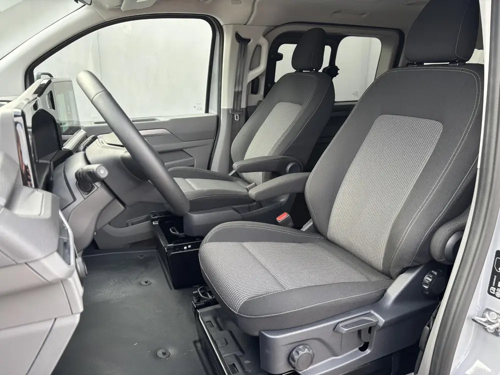 Volkswagen E-Transporter Caravelle 32 L1H1 Life 64 kWh Autom uit 2025, foto 8