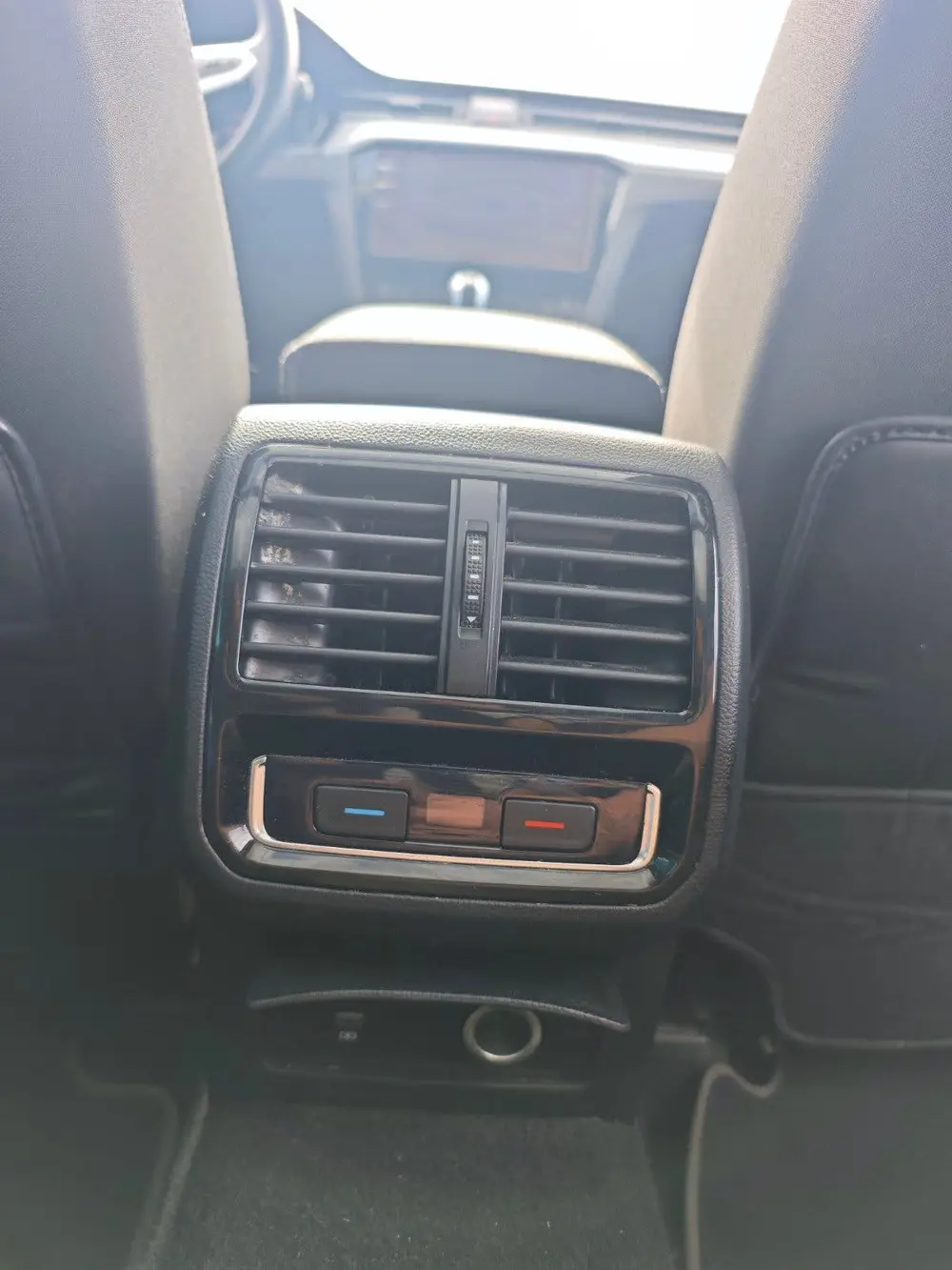 Volkswagen Passat Variant Passat 1.4 TSI Phev 218pk 6-DSG 2020 Bruin uit 2020, foto 8