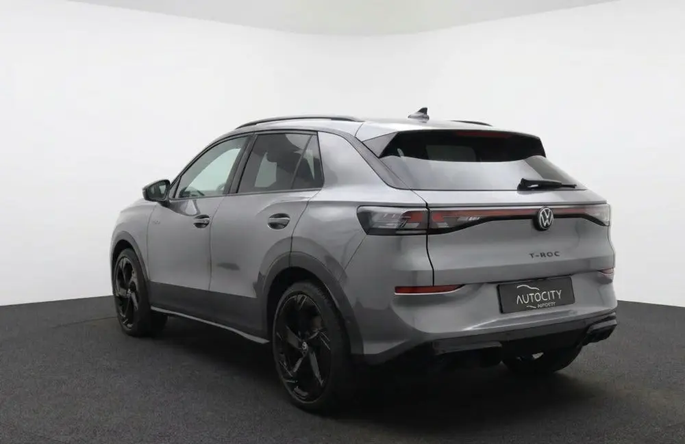 Volkswagen T-Roc 1.5 eTSI R-Line Black Style 150PK | Pano | uit 2026, foto 6