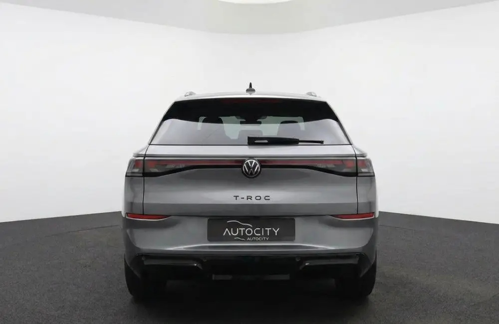 Volkswagen T-Roc 1.5 eTSI R-Line Black Style 150PK | Pano | uit 2026, foto 7