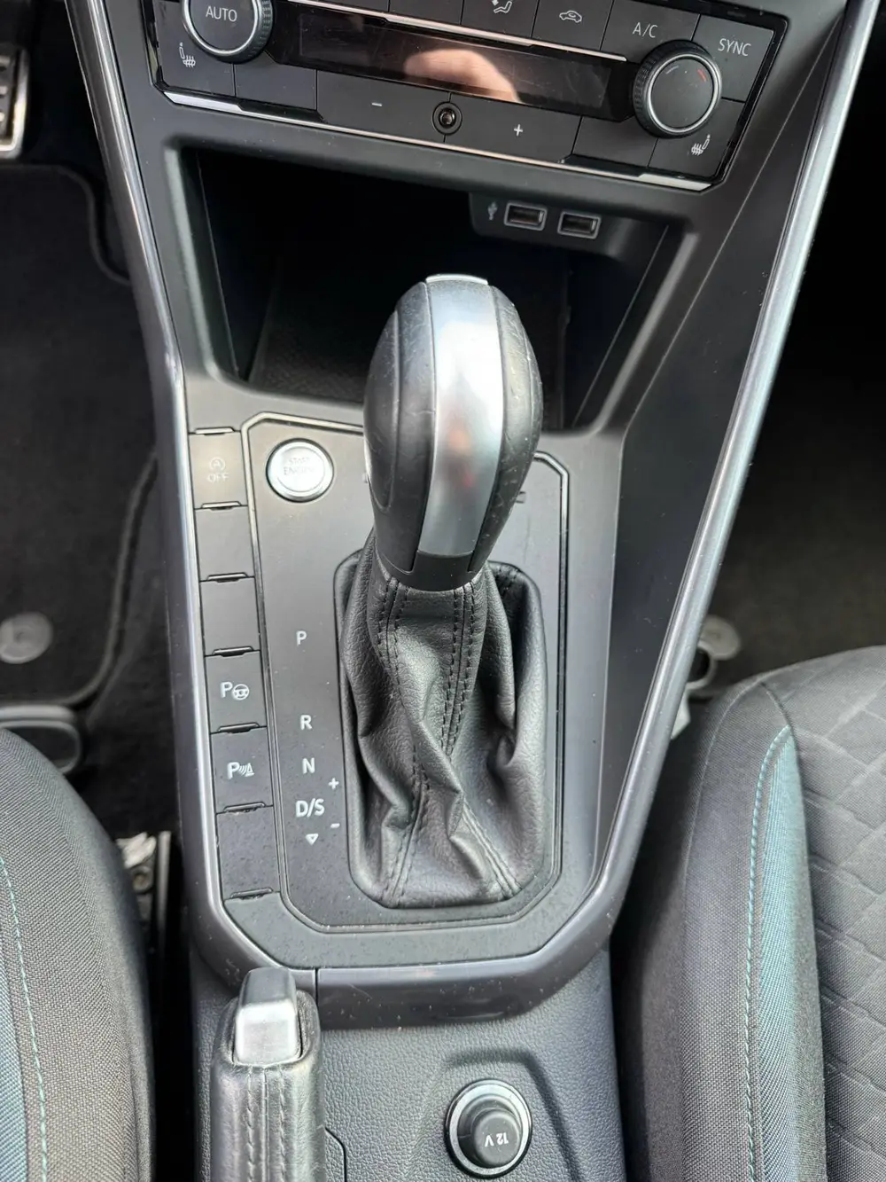 Volkswagen Polo 1.0 TSI 95 PK DSG ( 2020 ) R line uit 2020, foto 18
