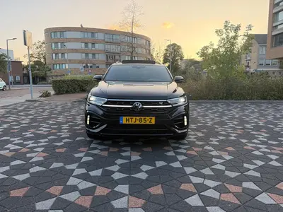 Volkswagen T-Roc 2.0 TSI 300pk 4Motion 7-DSG 2022 Akra uit 2022