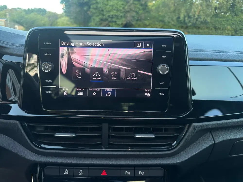 Volkswagen T-Roc 2.0 TSI 300pk 4Motion 7-DSG 2022 Akra uit 2022, foto 11