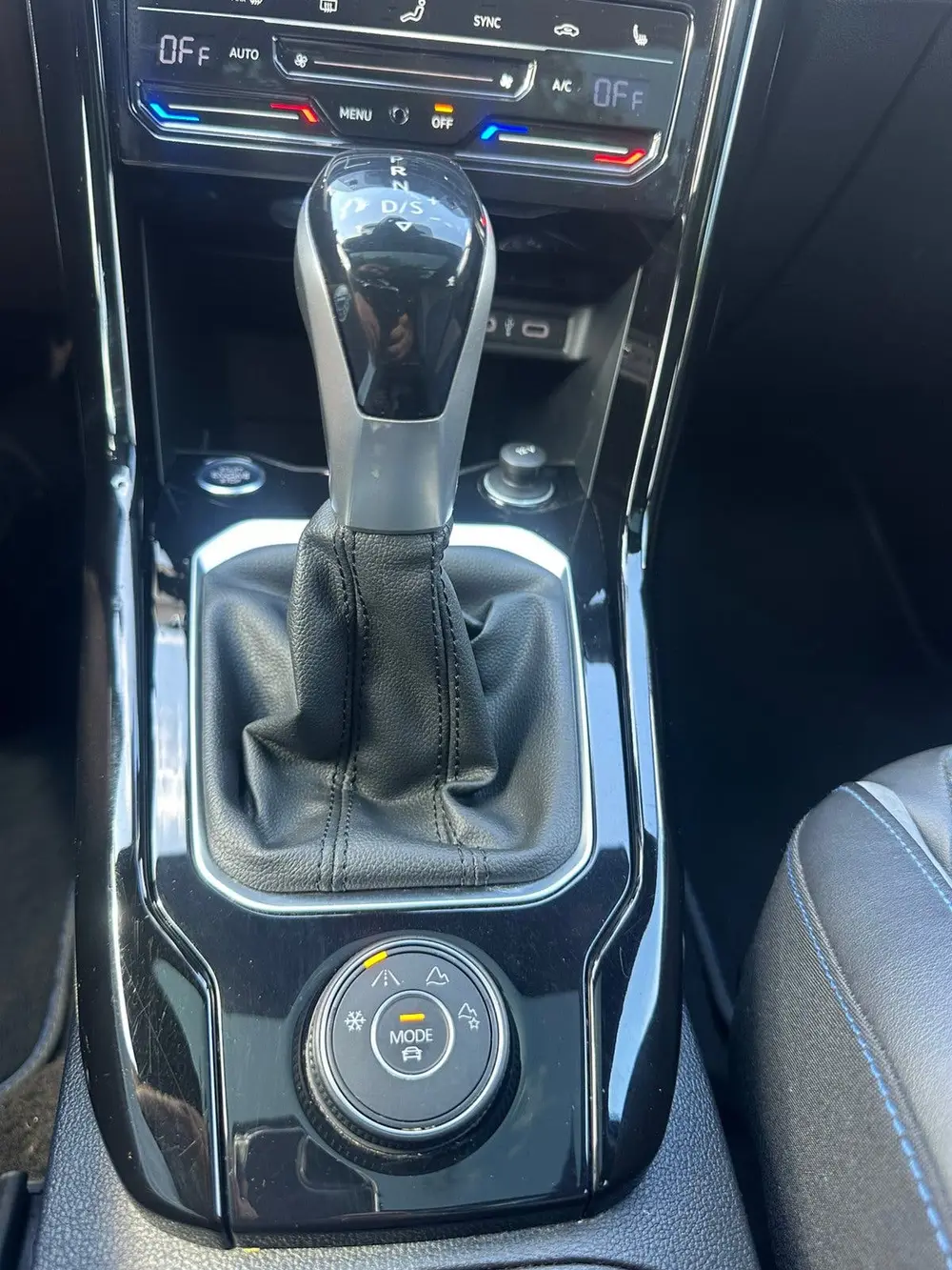 Volkswagen T-Roc 2.0 TSI 300pk 4Motion 7-DSG 2022 Akra uit 2022, foto 14
