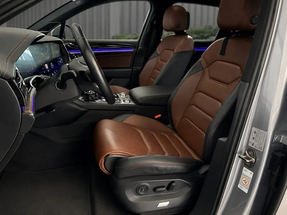 Volkswagen Touareg 3.0 TSI eHybrid | Massage | MatrixLED | T uit 2021, foto 6