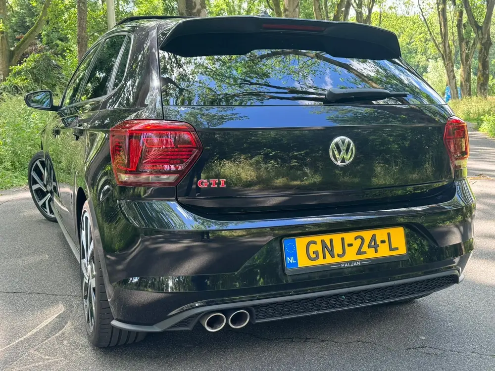 Volkswagen Polo 2.0 GTI Full Option Zwart uit 2019, foto 4