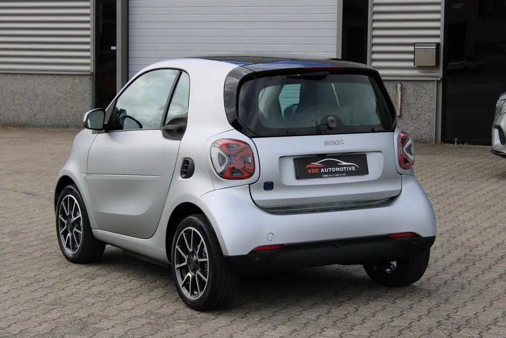 Smart ForTwo EQ BRABUS Mattrunner Brabus Mattrunner | Camera uit 2021, foto 13