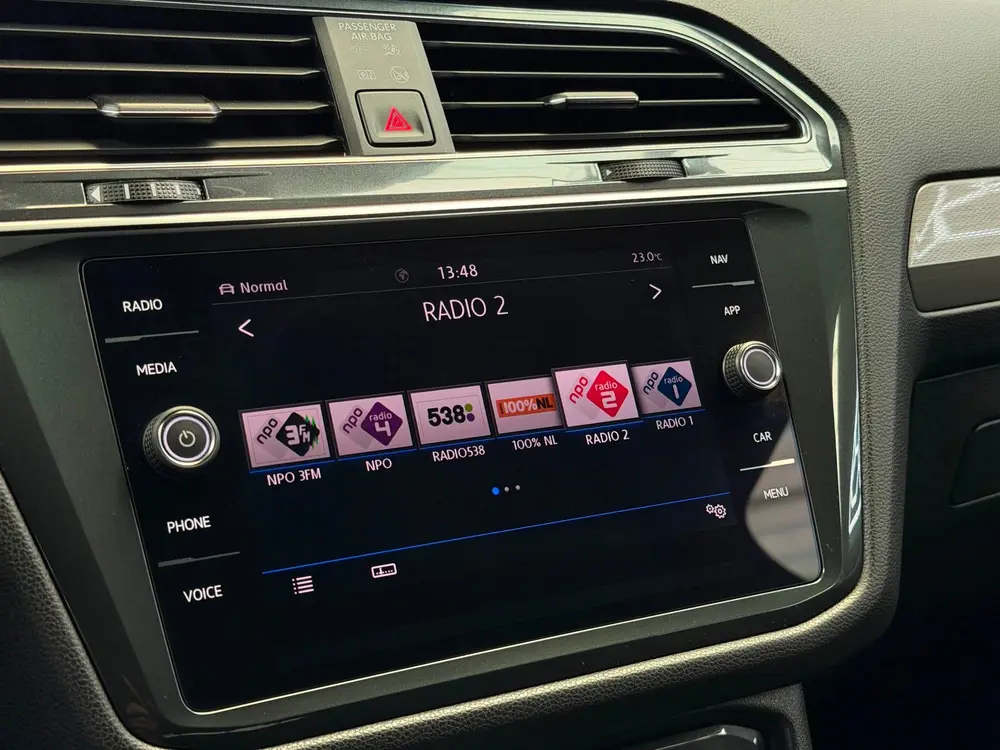 Volkswagen Tiguan Allspace 1.5 TSI R-Line CarPlay Camera 7p. uit 2020, foto 9