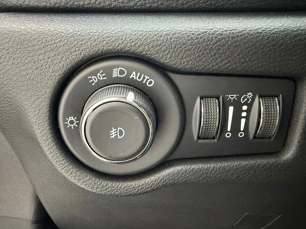Chrysler Pacifica 3.6 V6 Hybride Pinnacle (bj 2023) uit 2023, foto 18