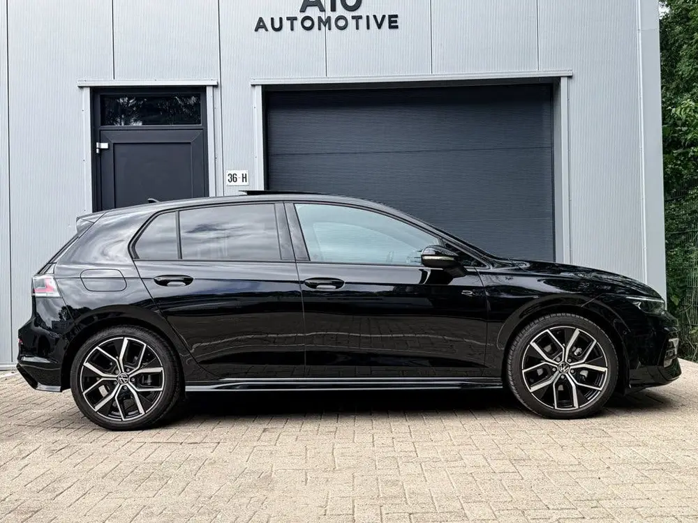 Volkswagen Golf 8.5 1.5 eTSI R-Line PANO | HUD | IQ LED uit 2025, foto 4