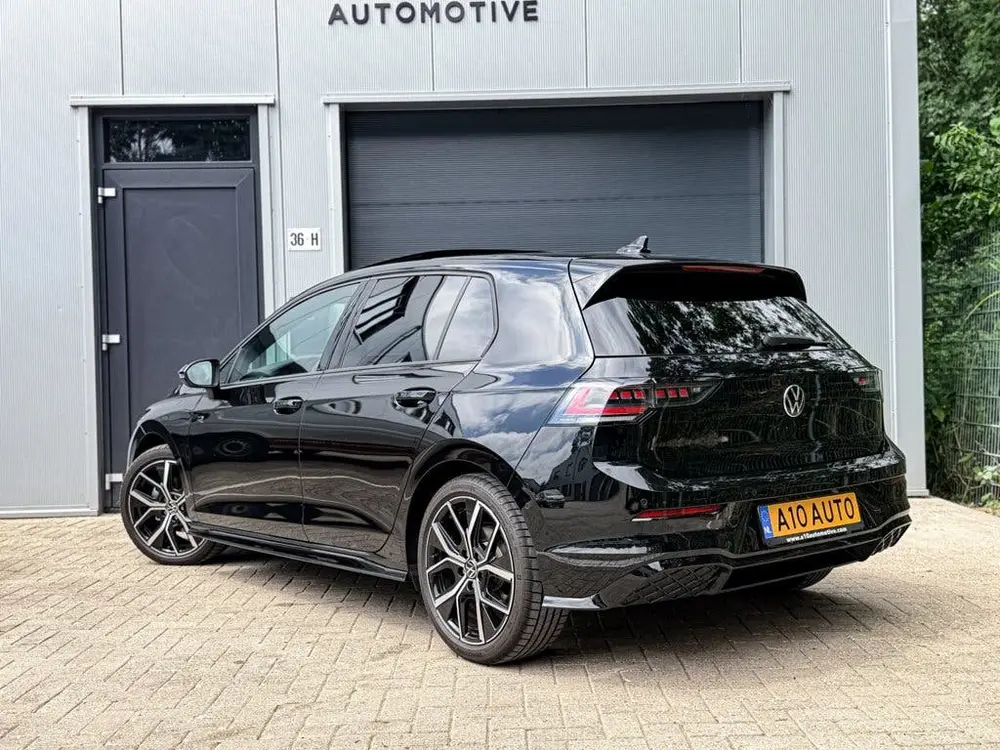 Volkswagen Golf 8.5 1.5 eTSI R-Line PANO | HUD | IQ LED uit 2025, foto 5