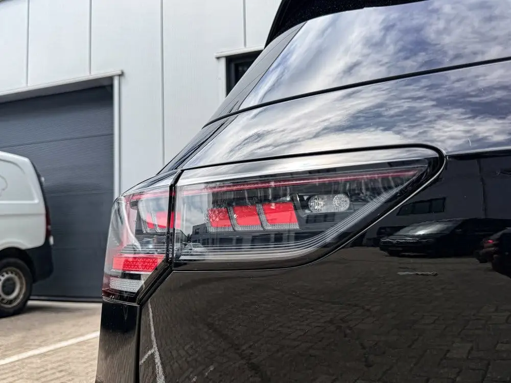 Volkswagen Golf 8.5 1.5 eTSI R-Line PANO | HUD | IQ LED uit 2025, foto 9
