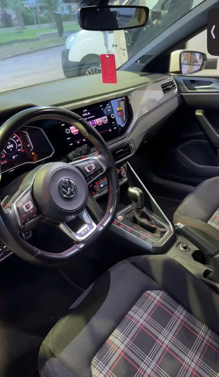 Volkswagen Polo 2.0 TSI 200pk 6-DSG 2020 Wit uit 2020, foto 3