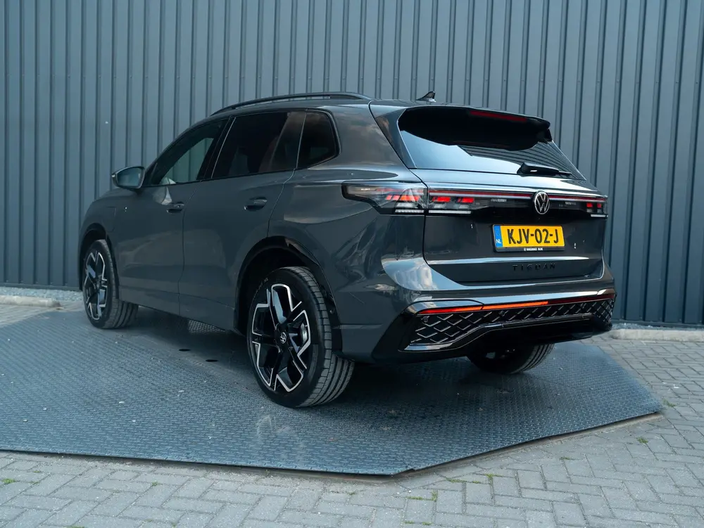 Volkswagen Tiguan 1.5 eHybrid R-Line Edition 272pk | Stoelge uit 2025, foto 4