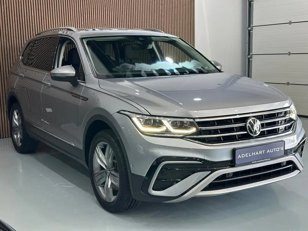 Volkswagen Tiguan Allspace 2.0 TSI Life Business 7pers Autom uit 2022, foto 4