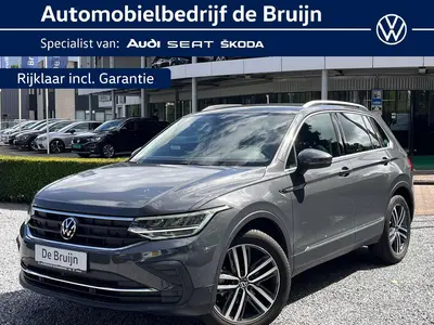 Volkswagen Tiguan 1.5 TSI Life Business (Trekhaak,Camera,Vir uit 2023