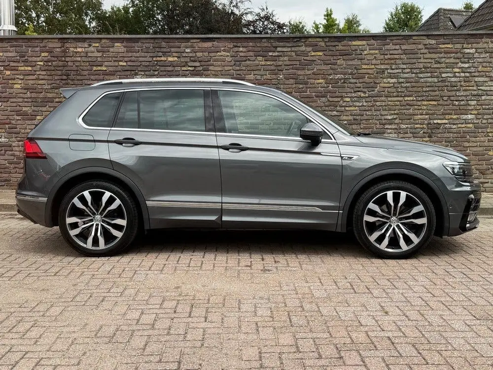 Volkswagen TIGUAN 1.5 TSI DSG R-Line Trekhaak 20 Inch Virtue uit 2019, foto 8