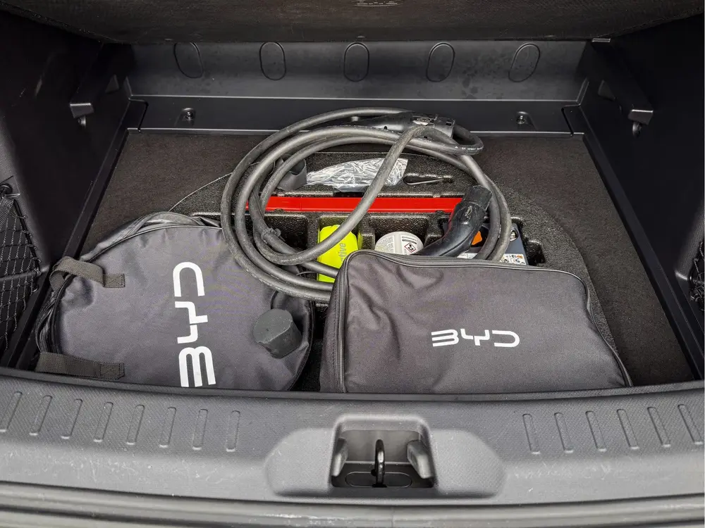 BYD Atto 3 Comfort 60 kWh - SOH 92,1%, 1e eigenaar, Pano, Na uit 2023, foto 12