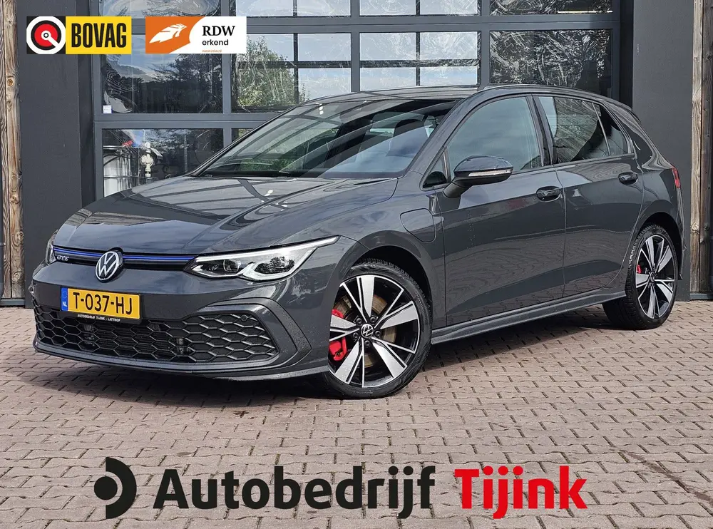 Volkswagen Golf 1.4 eHybrid GTE | LED | ACC | Sporstoelen | uit 2021