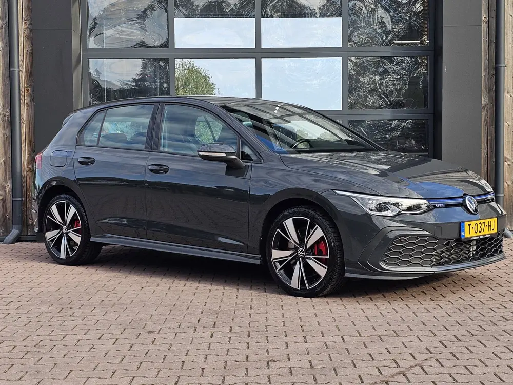 Volkswagen Golf 1.4 eHybrid GTE | LED | ACC | Sporstoelen | uit 2021, foto 13