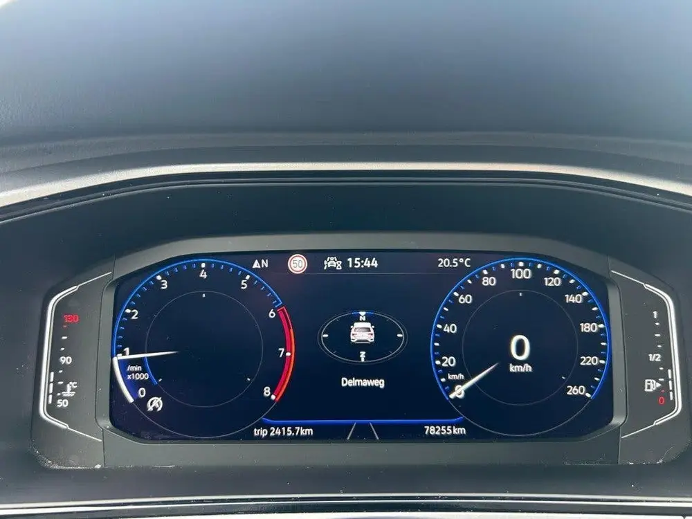 Volkswagen T-Roc 1.0 TSI LIFE. CARPLAY, ACC, NAVI uit 2022, foto 9