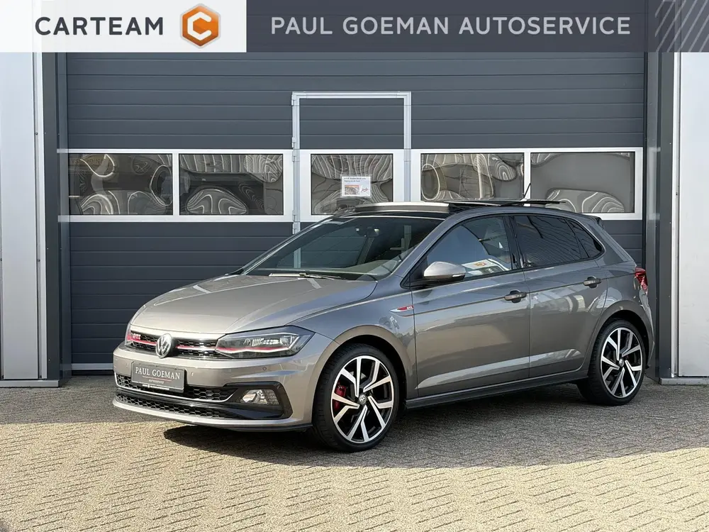 Volkswagen Polo 2.0 TSI GTI | CarPlay | Stoel verwarming | C uit 2019