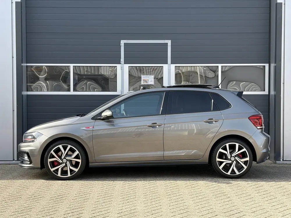 Volkswagen Polo 2.0 TSI GTI | CarPlay | Stoel verwarming | C uit 2019, foto 5