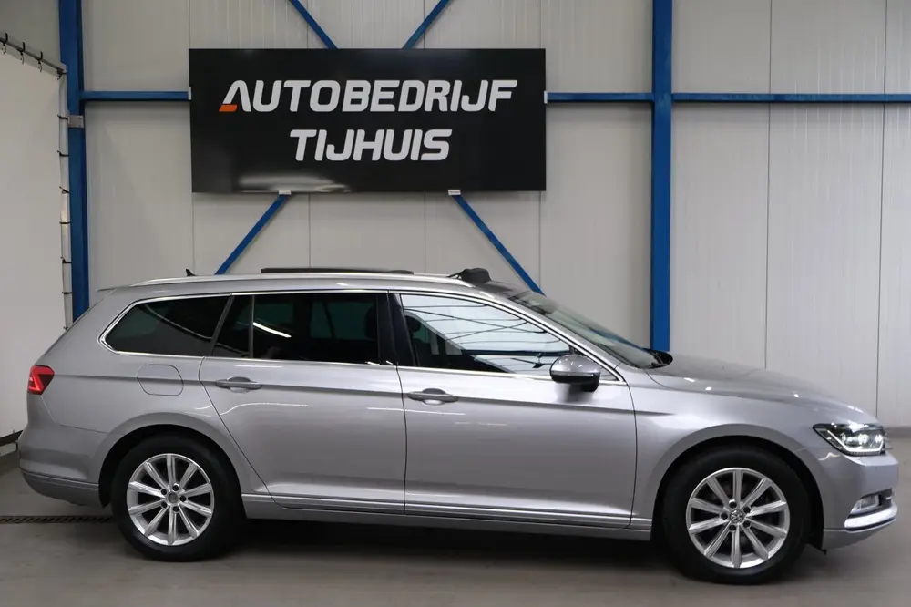 Volkswagen Passat Variant 1.5 TSI Comfortline Business Autom uit 2019, foto 2