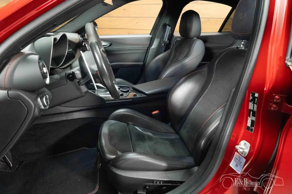 Alfa Romeo Giulia Sedan | 2019 uit 2019, foto 12