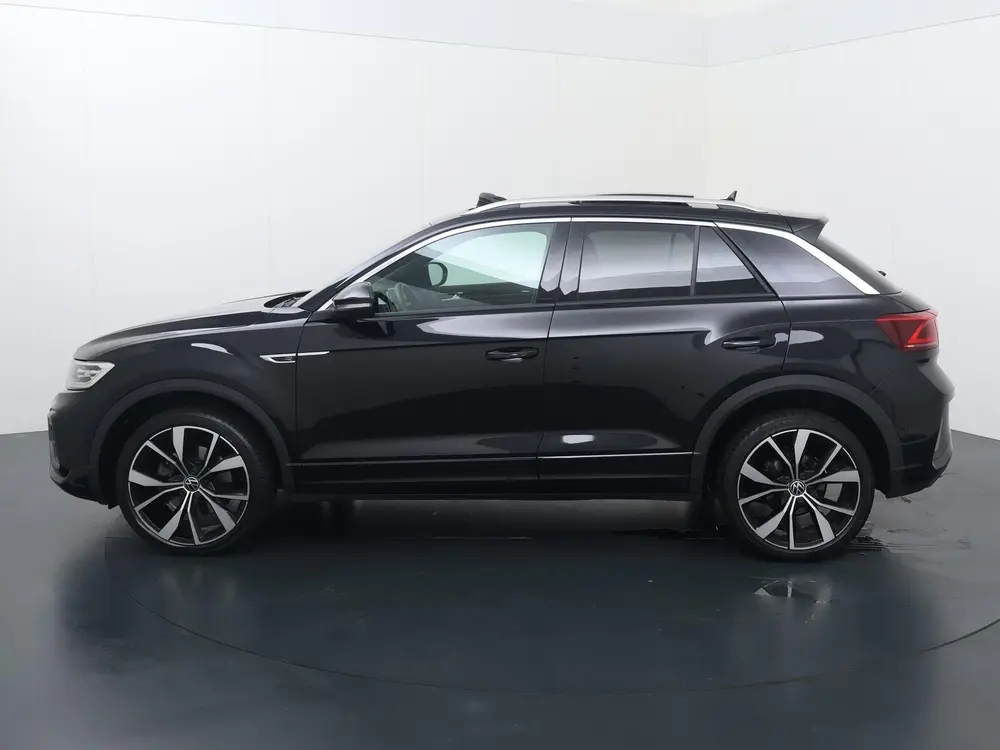 Volkswagen T-Roc 1.5 TSI R-Line | 150 PK | Automaat | Achter uit 2022, foto 2