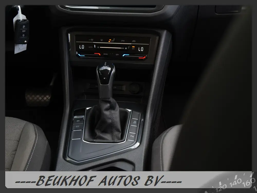 Volkswagen Tiguan 1.5 TSI Carplay Trekhaak Adapt Cruise Pdc uit 2021, foto 8