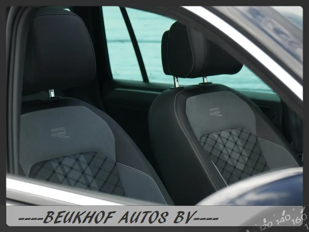 Volkswagen Tiguan 1.5 TSI R-Line Business+ Trekhaak Pano Cam uit 2021, foto 13