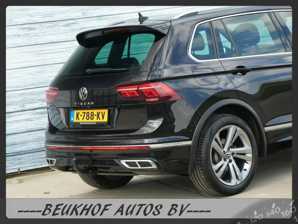 Volkswagen Tiguan 1.5 TSI R-Line Business+ Trekhaak Pano Cam uit 2021, foto 18