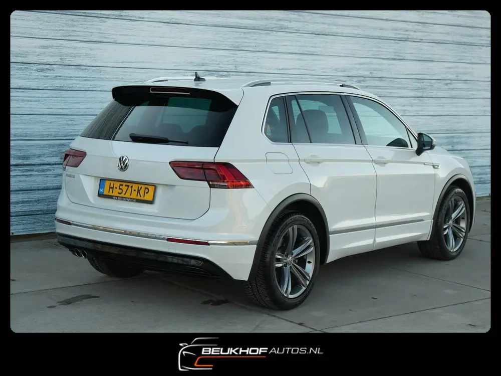 Volkswagen Tiguan 1.5 TSI ACT Business R-Line Carplay Navi uit 2020, foto 3