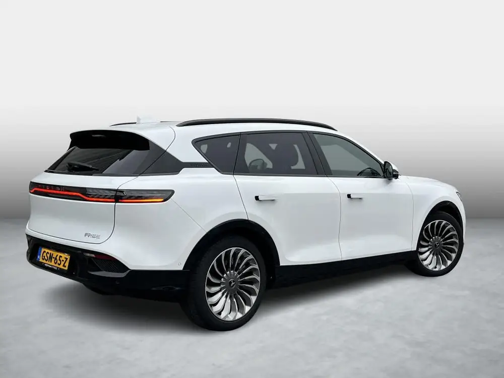 Voyah Free Flagship | Black Line Exterieur | Panoramadak | D uit 2025, foto 2