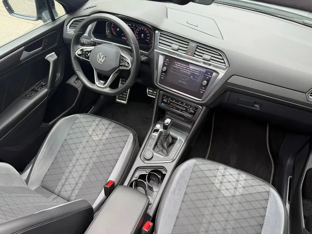 Volkswagen Tiguan AllSpace 2.0 TSI R-Line Edition - 7p 4Moti uit 2024, foto 3
